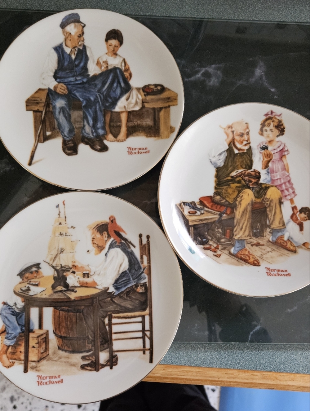 (3) Norman Rockwell International Collection Finders Limited Edition 1982 Plates